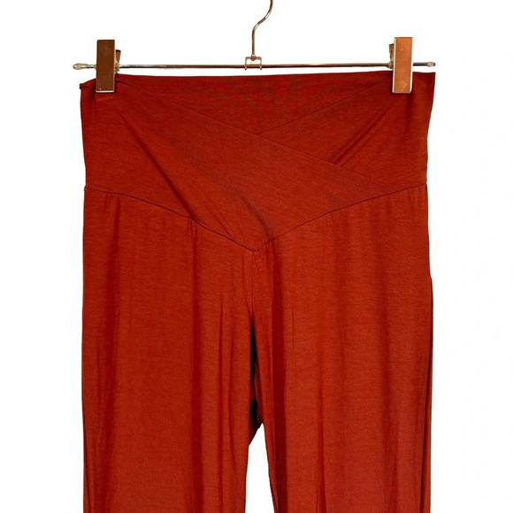 Royal Codes Freya V-Shape High Rise Flare Pants in Carnelian- Still Full Price - Picture 5 of 9